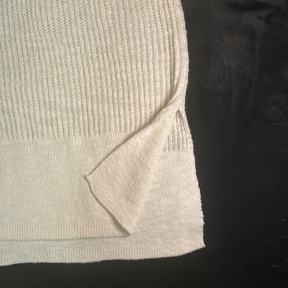 Lou & Grey Ivory Tunic Sweater Size XS - Picture 3 of 4
